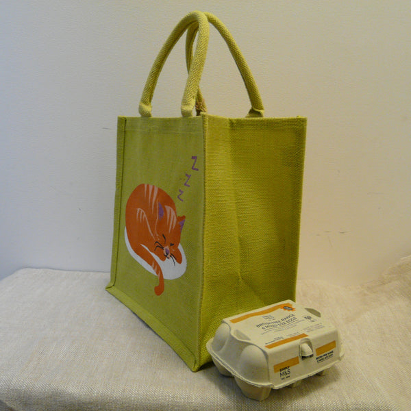 fair-trade-jute-shopping-bag-square-green-ginger-cat-curled-up-asleep-sideview