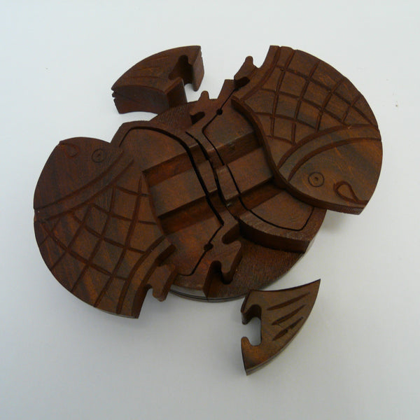 P1110177-Fair-trade-Sesham-wood-2-fish-Puzzle-box-tail-locks-top-pieces-moved