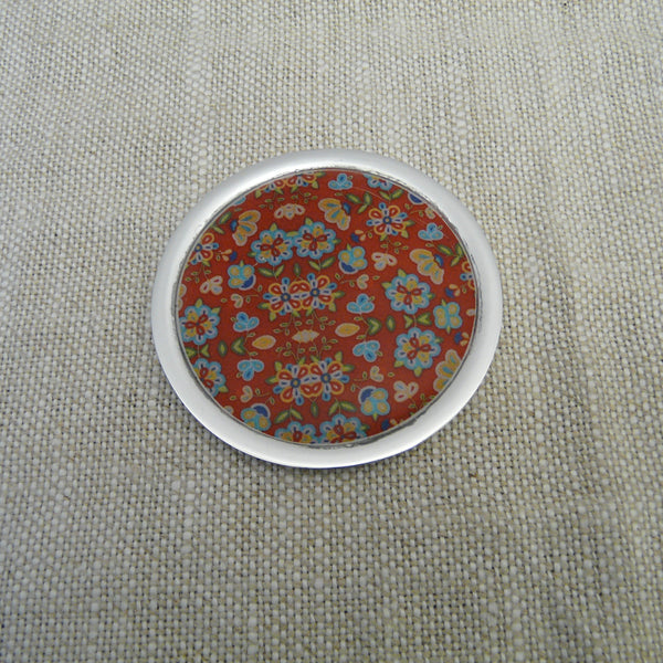 P1110195-Fair-Trade-Recycled-Aluminium-Flower-Single-Coaster-Red