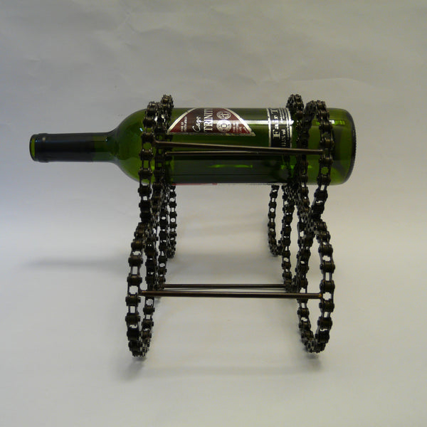 P1110359-Fair-trade-Upcycled-Bike-chain-5-bottle-wine-rack-side-view