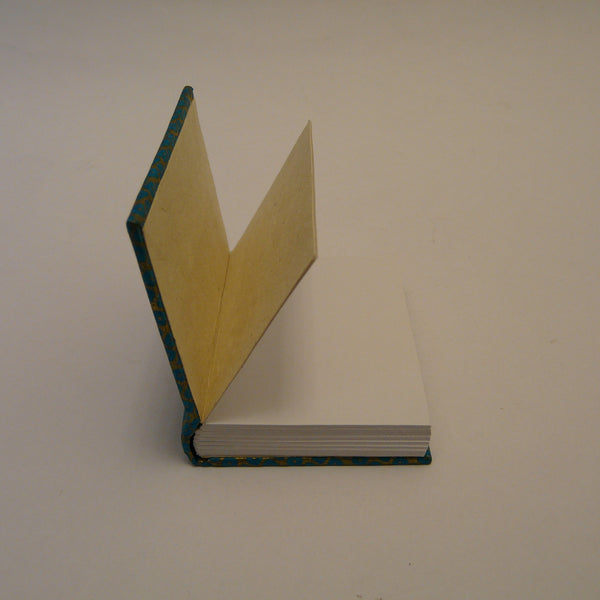 P1110372-fair-trade-lokta-paper-blue-mini-notebook-open