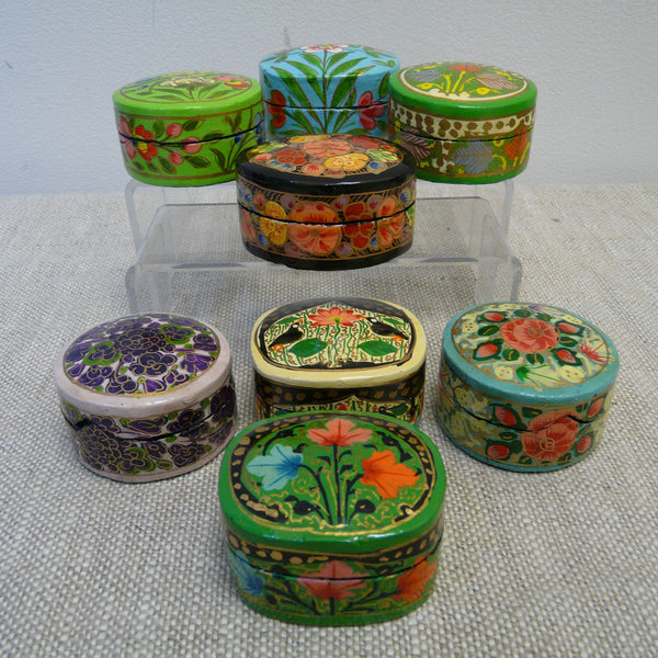 Circular Leaf Green Hand Painted Papier Mache Ring Box