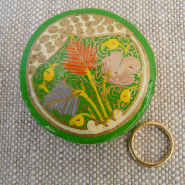 Circular Leaf Green Hand Painted Papier Mache Ring Box