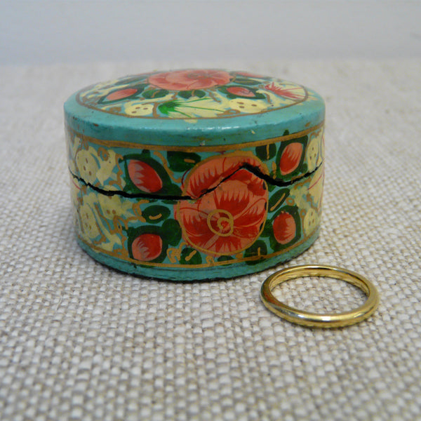 Turquoise Green with Cream Hand Painted Papier Mache Ring Box