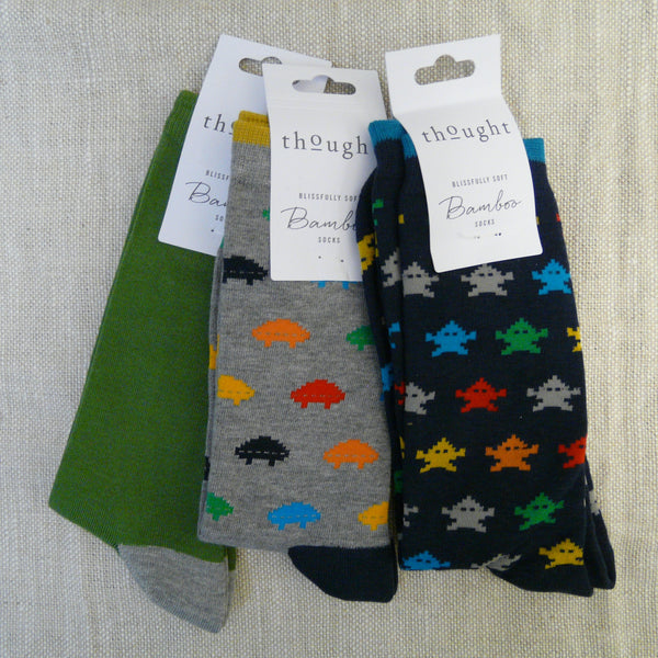 009-Bamboo-mix-3-pairs-socks-Grey-Navy-Gaming-socks-navy-heals-&-toes-Green-grey-heal-&-toe