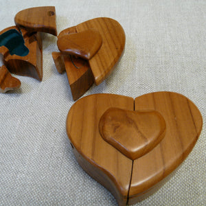 283-wooden-heart-puzzle-box