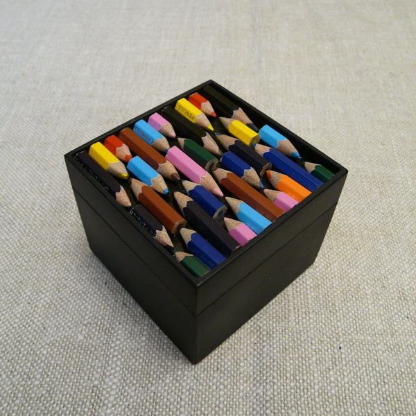 429-fairtrade-upcycled-crayon-black-medium-square-box