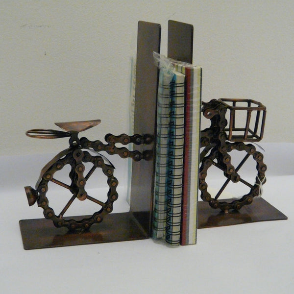 780-fair-trade-recycled-bicycle-chain-bookends-bike
