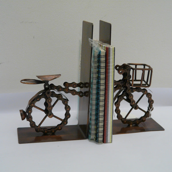 781-fair-trade-recycled-bicycle-chain-bookends-bike