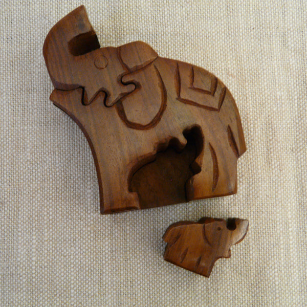 P1110107-Fair-trade-Sesham-wood-two-Elephant-puzzle-box-baby-removed