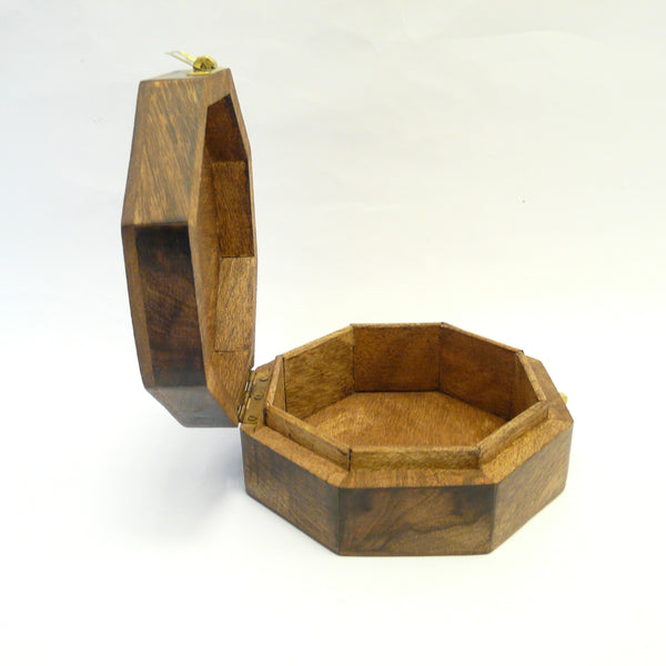 P1110367-fair-trade-mango-wood-octagonal-elephant-design-carved-box-open-side-view