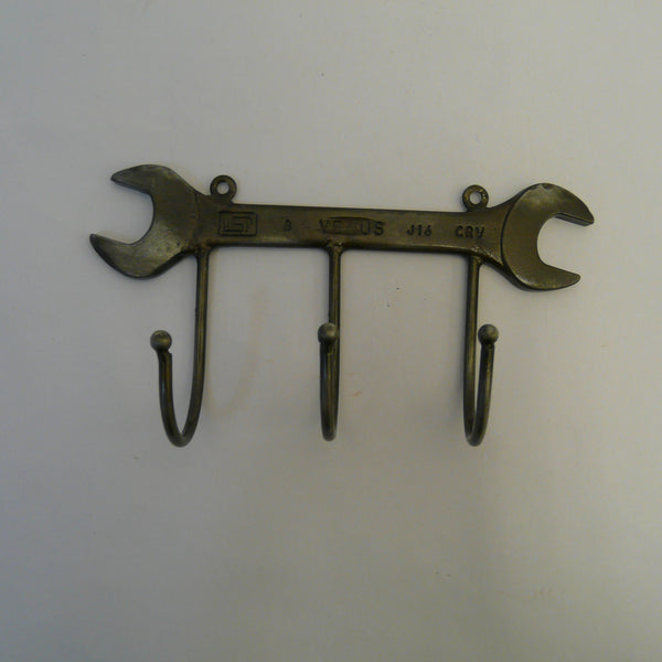 P1110385-fair-trade-upcycled-spanner-hooks
