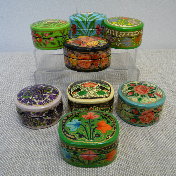 Mid Green Hand Painted Papier Mache Ring Box