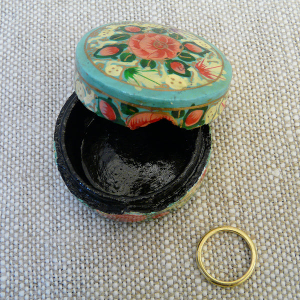 Turquoise Green with Cream Hand Painted Papier Mache Ring Box